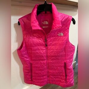 The North Face Women’s Flashdry Lightweight Vest Pink Large